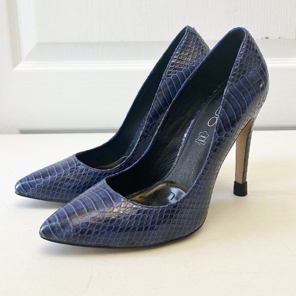 Aldo Blue Leather Snakeskin Pattern High Heels Pointed Toe Stilettos Size 7.5 - Picture 5 of 16